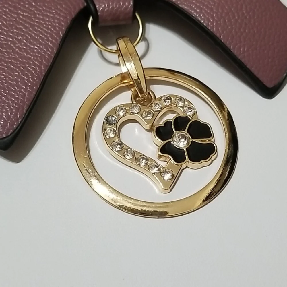 Oversized Bow Keychain